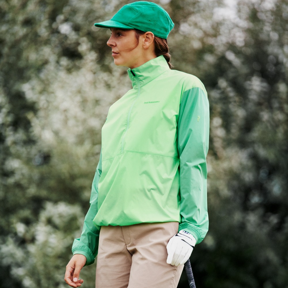 SEASON IN STYLE